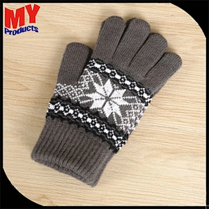 Ordinary keep warm snowflake striped gloves