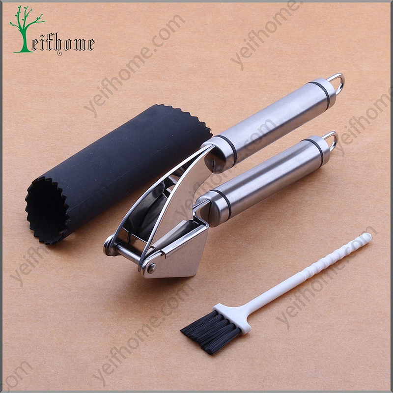 High quality 18/0 stainless steel garlic press set and Silicone Tube Rolle