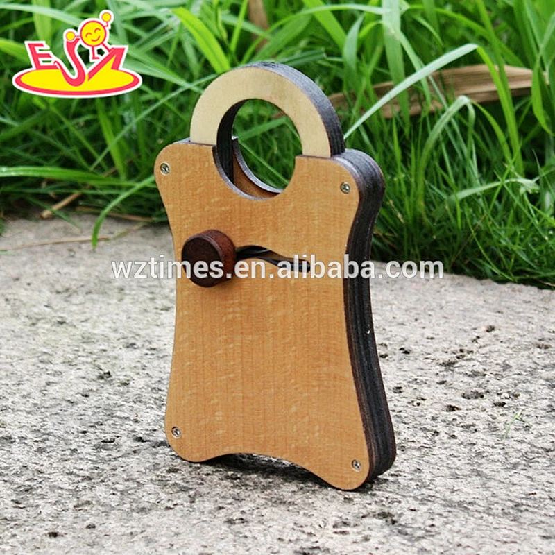 2018 wholesale baby wooden toy lock educational kids wooden toy lock top fashion children wooden toy lock W02A168