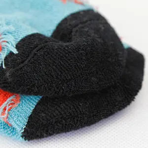 Fashion unisex happy jacquard socks character socks wholesale