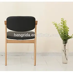 fashion Z-shaped solid wooden chair with soft backrest