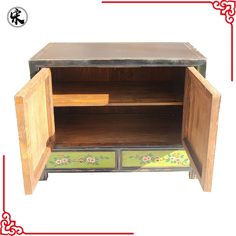 Chinese solid wood pine painted furniture for stores use