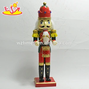 Wholesale wonderful wooden king nutcracker ornament toy as holiday gift W02A201