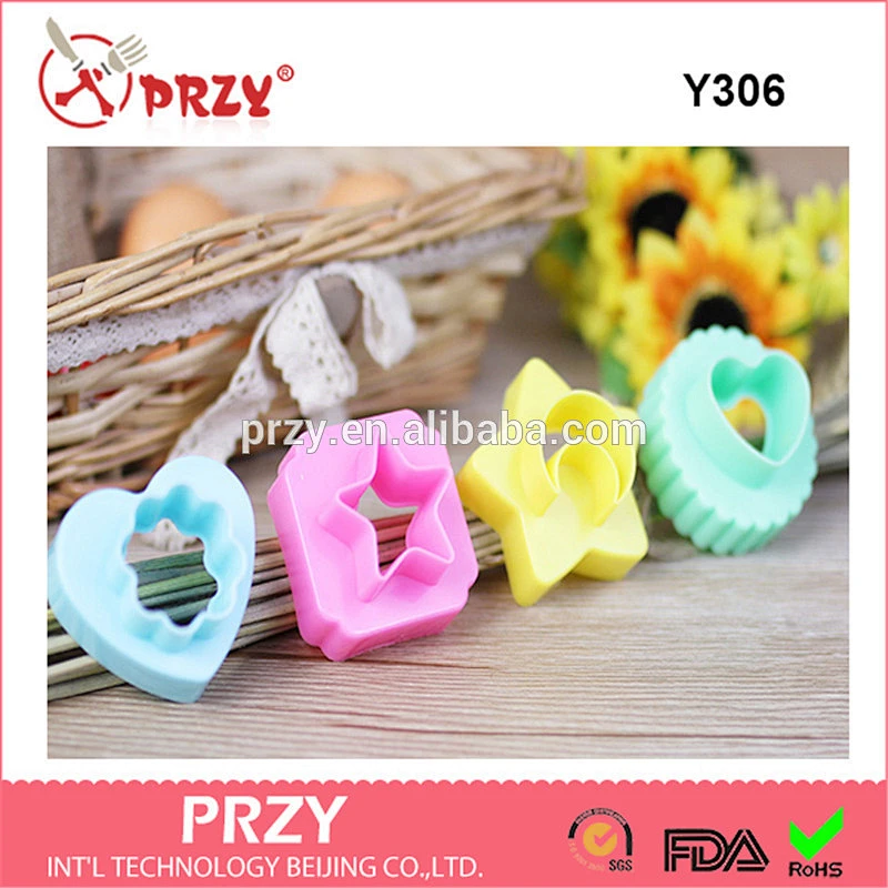 PRZY Plum Heart - shaped moon star 4PSC biscuit mold -Y306