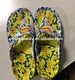 simple shoes clogs