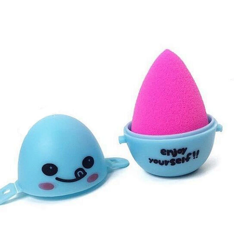 Wholesale smile face egg shape makeup sponge case holder for travel
