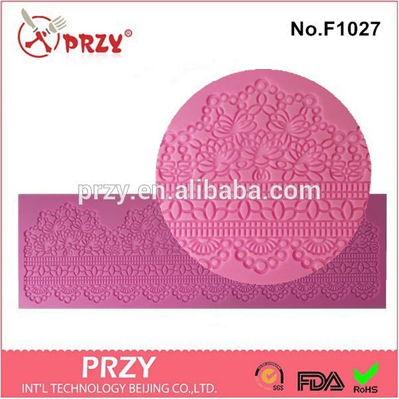 Fondant lace mold for cake decorating