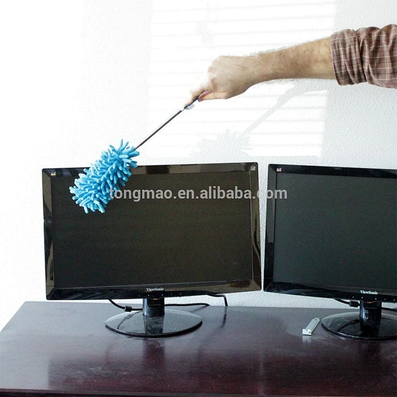 Extendable stainless steel microfiber duster