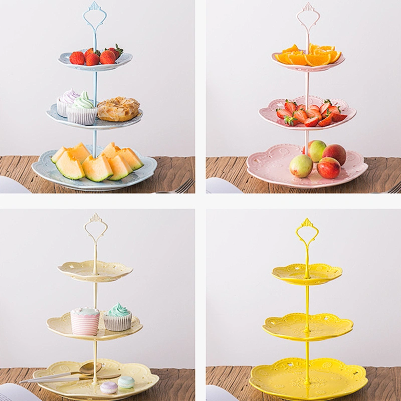 High Quality Customized Logo Tableware European Ceramic Three Layer Fruit Plate Ceramic Dessert Snake Dish