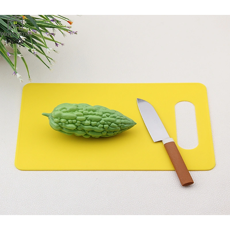 Handy Durable Plastic Cutting Board