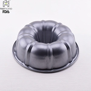 Carbon Steel Coating Non Stick Bundt Cake Pan With Chimney