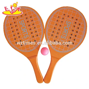 Wholesale interesting outdoor sports wooden beach rackets set for children W01A108