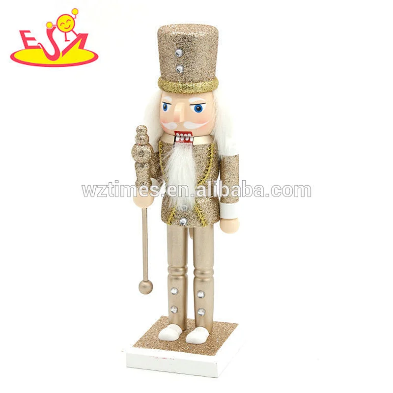 2018 Wholesale hottest golden kids doll toys wooden small nutcrackers for sale W02A290