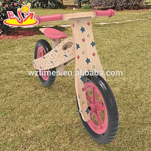 2018 Wholesale lovely wooden balance bikes for kids cartoon wooden bicycles for kids W16C177