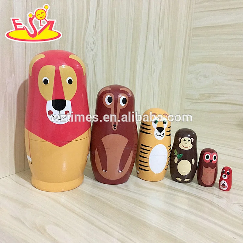 2018 Wholesale hot sales animals design toys 5 pcs handmade wooden russian doll for children W06D101