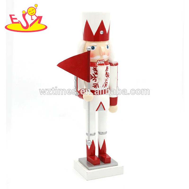 2018 Wholesale mini fashion model toy wooden funny nutcracker for sale W02A289