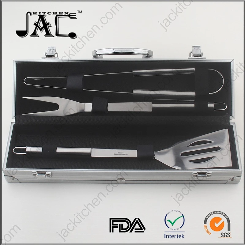 Hot Selling Stainless Steel BBQ Grill Tools Set with 3 Barbecue Accessories