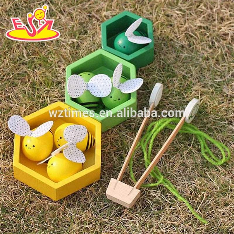 wholesale new kids funny wooden bee toys custom children wooden cartoon bee toys W01B039