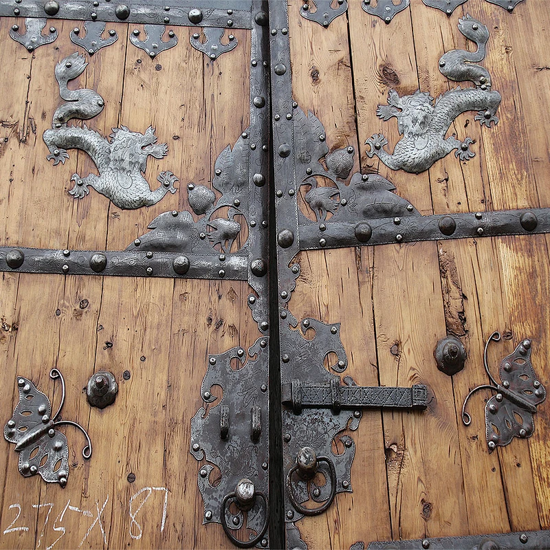 Vintage Antique Shanxi Recycle Old Elm Wood Inlaid Garden Door
