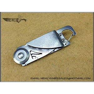 Outdoor Multifunction Tactical Folding Knife With Climbing Button Carabiner