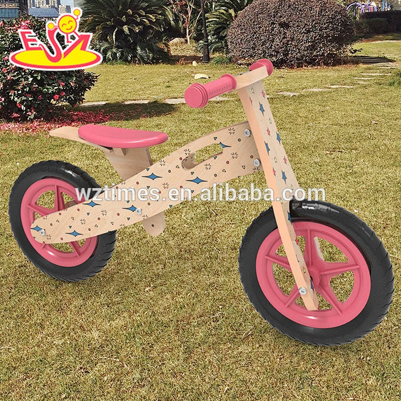 2018 Wholesale lovely wooden balance bikes for kids cartoon wooden bicycles for kids W16C177