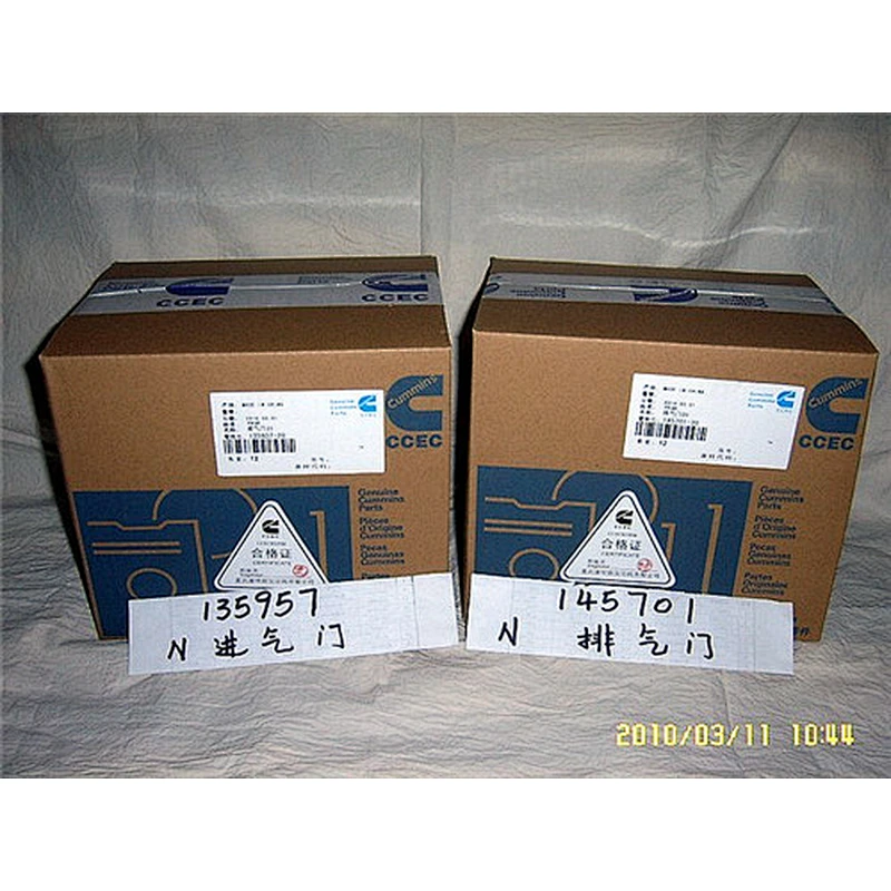 NT855-C engine intake exhaust valve 135957 145701 for sale