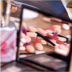 New style disposable eyeshadow makeup applicator