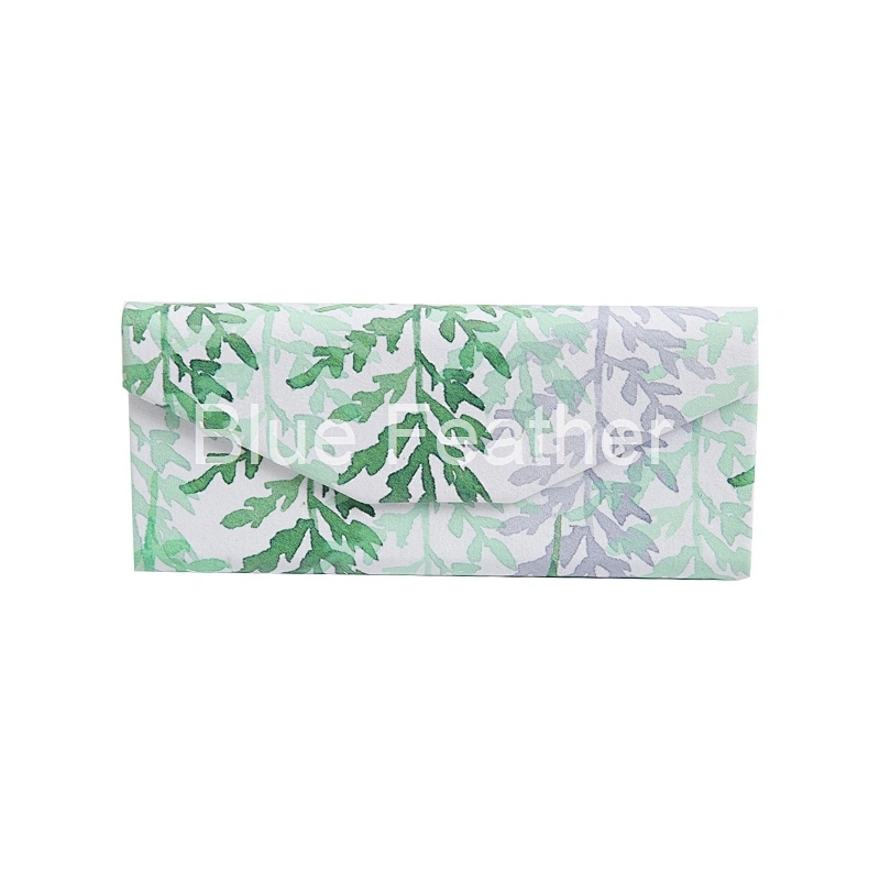 Hot Selling Foldable Triangle Sunglasses Case For Woman Case Glasses