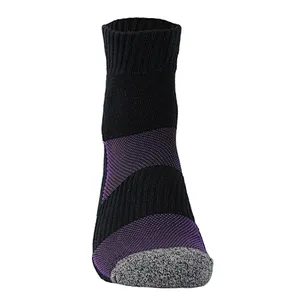 cotton free terry jacquard non slip sport socks