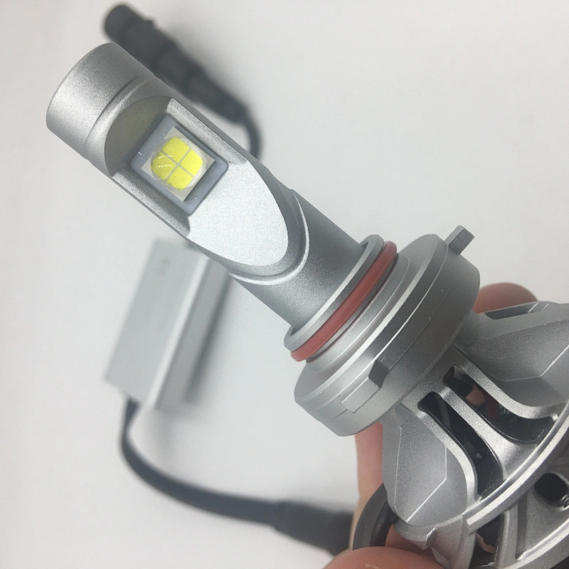 工場LEDヘッドライトL8 9005車の電球CE Rohs承認済み
