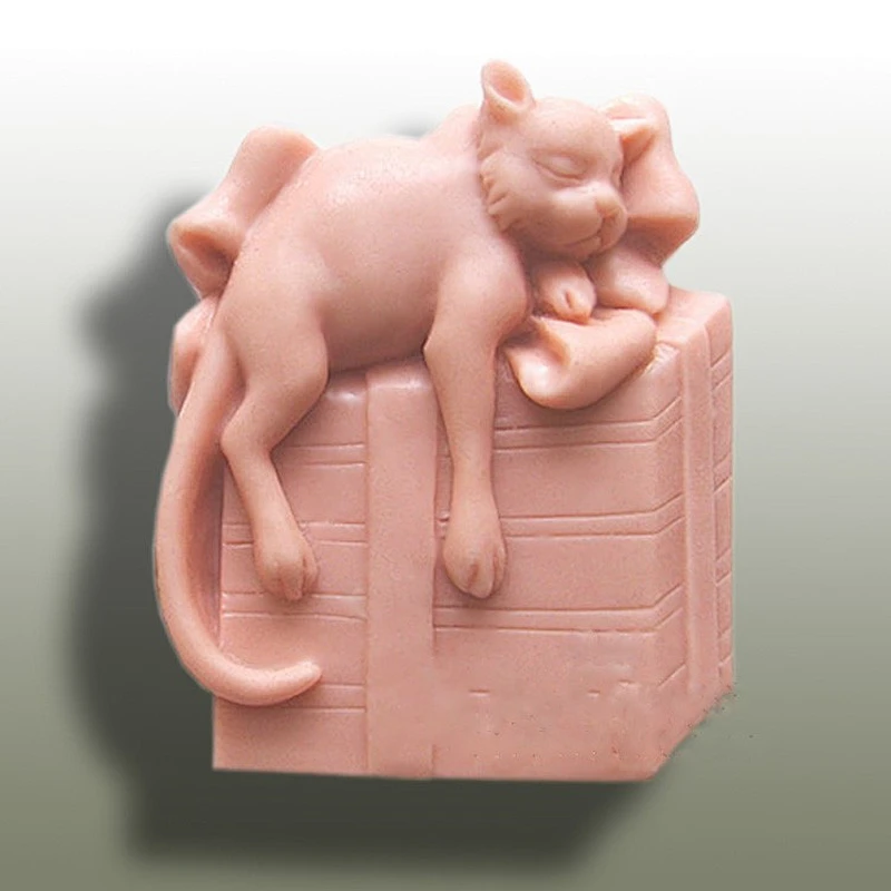 New arrival cute cat Silicone mold handmade soap molds Cat silicone candle Mould
