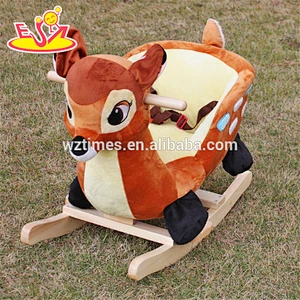 2018 new design lovely plush deer toddlers wooden rocking animals W16D074