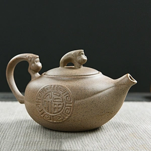 The best quality pottery and porcelain tea bottle gift box from china