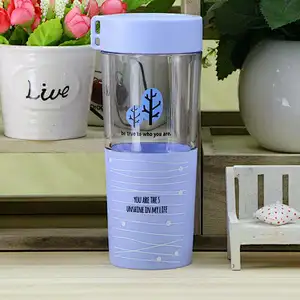 玻璃杯
