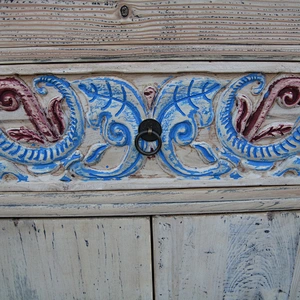 Beijing factory wholesale reproduction natural wood color carved chinese antique furniture