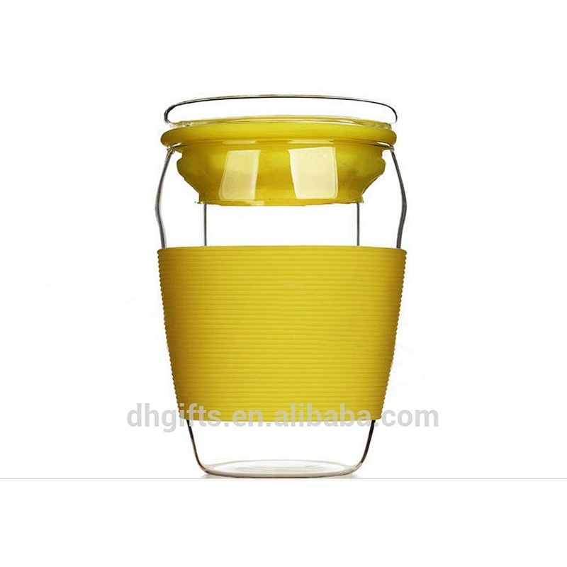 Guangzhou wholesale 300ML borosilicate glass cups with lid for home office use