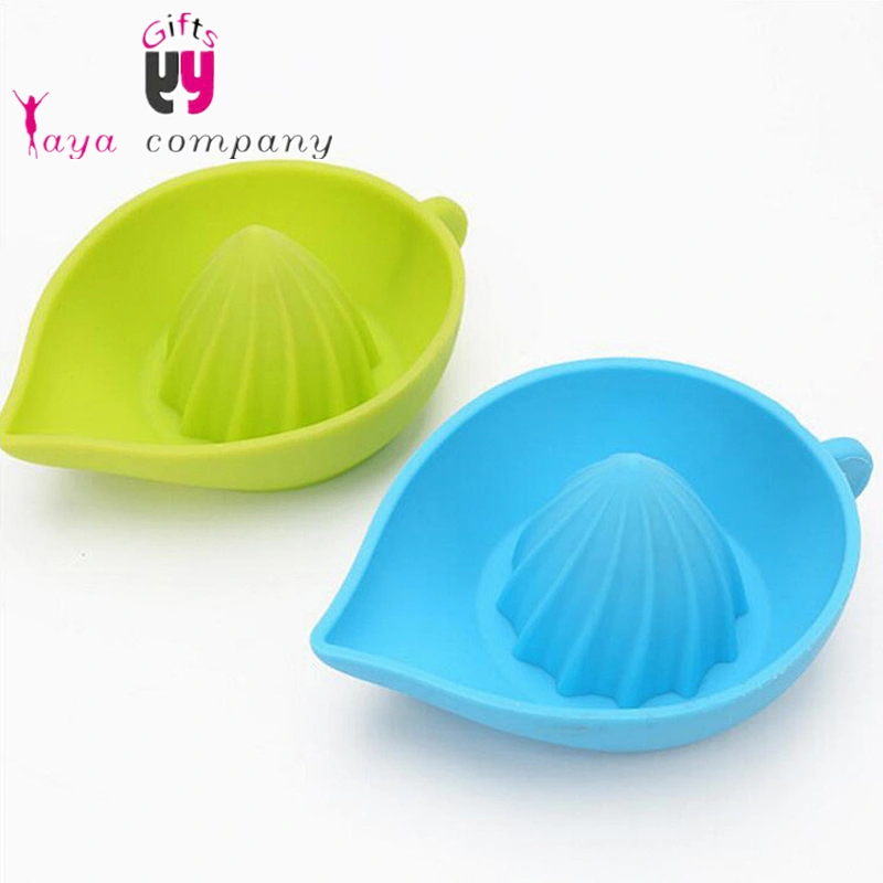 Kitchen Fruit Juice DIY Manual Silicone Lime Lemon Squeezer