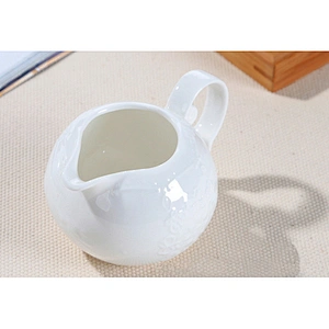 European Ceramic Tea Cup Set Porcelain Simple Coffee Cup Plate Spoon Set Sugar Milk Cans Customized Logo Gift Six Sets With Tray