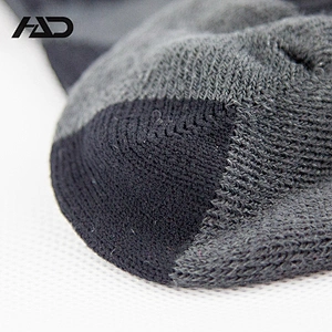 cotton stripe jacquard half terry sport socks