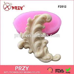 PRZY F2512 Hot sale Home Kitchen baroque decorative embossment Shaped Silicone Fondant Mold