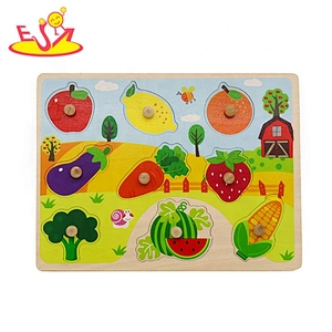 2019 New design baby preschool wooden fruit puzzle game with pegs W14M154