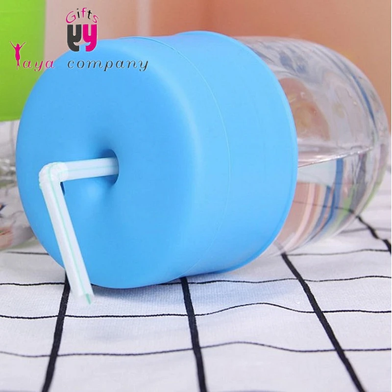 Easy carry Eco-friendly Silicone cup lids for kids adults