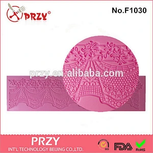 Fondant lace mold for cake decorating