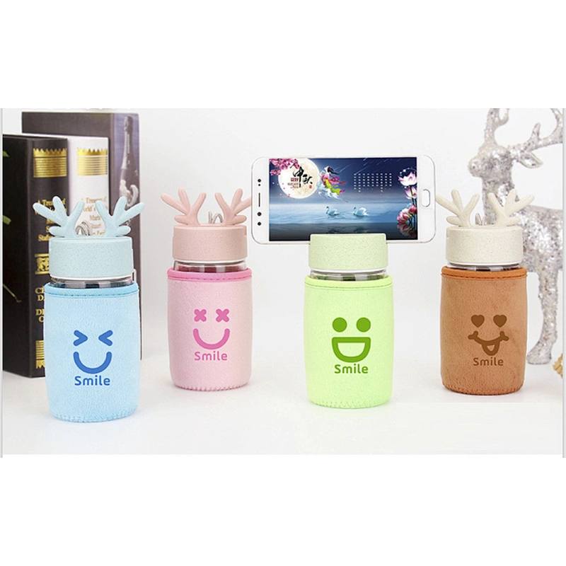 2018 Hot Sell Glass Water Bottle Portable 380 ml Glass Cup with Flannel Cup Cover and Mobile Phone Support Lid