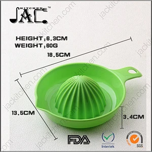 Plastic Juicer Lemon Citrus Squeezer Hand Orange Reamer