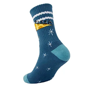 men's fashion cotton design athletic skateboard socks custom
