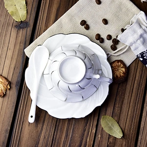 High Quality Ceramic Coffee Cup Set Porcelain Tea Cup Set with Saucer and Spoon Gold Rim Bone China Coffee Mug