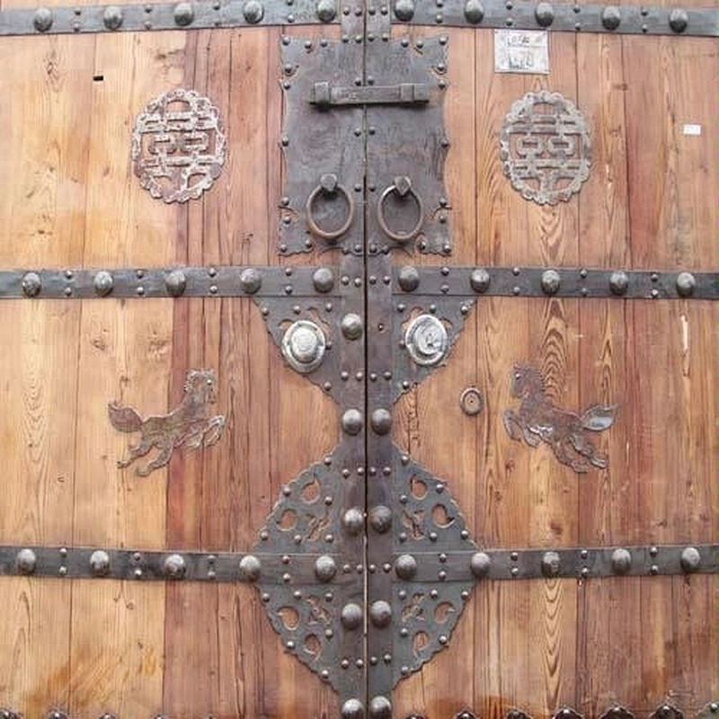 Vintage Antique Shanxi Recycle Old Elm Wood Inlaid Garden Door