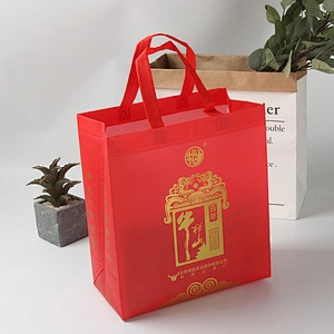Supply professional red foldable reusable pp non woven tote shopping bag