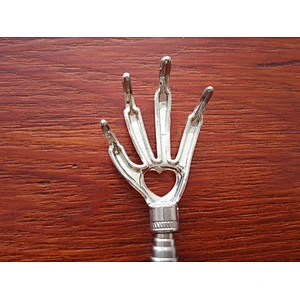 Hotsale new and novelty telescopic Eagle back scratcher for sale